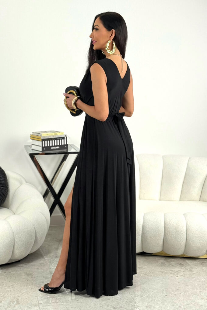 SALMA - czarna gładka sukienka maxi na ramiączkach