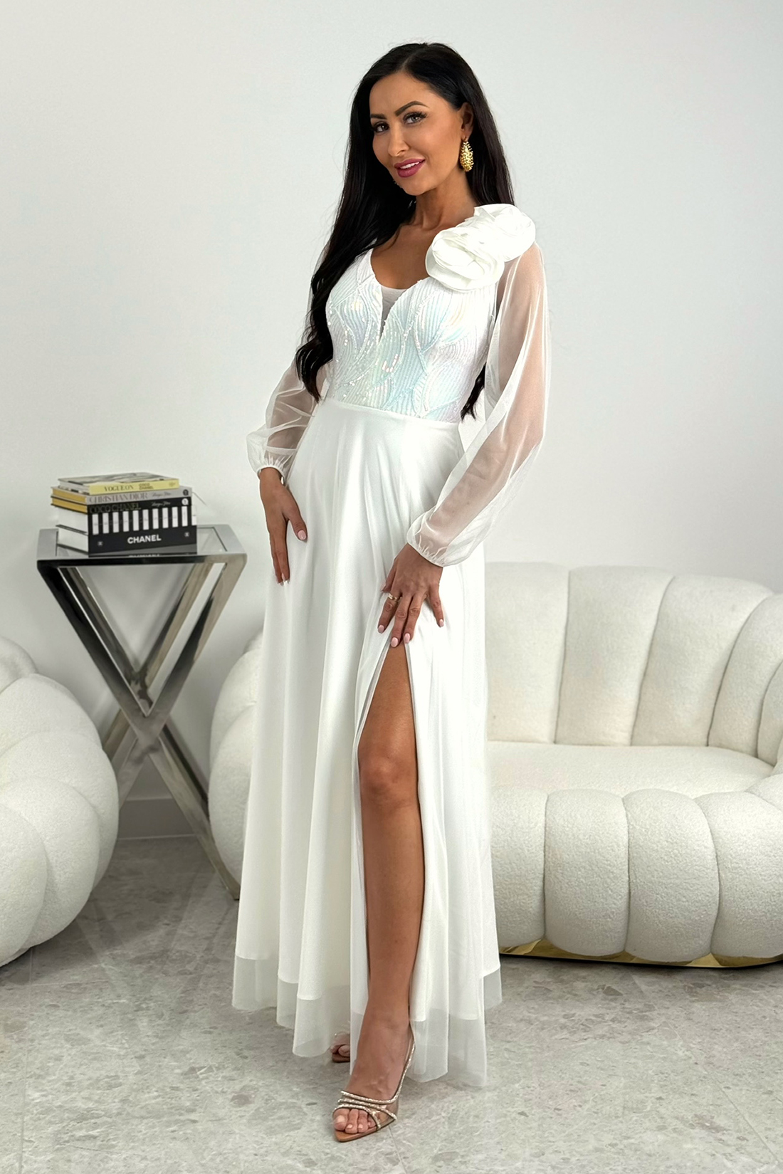 STELLA - ecru tiulowa sukienka maxi z cekinami