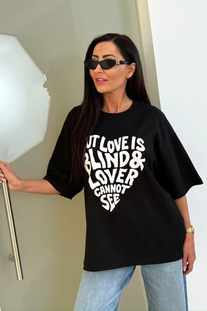 BLIND – czarny t-shirt damski oversize z białym nadrukiem