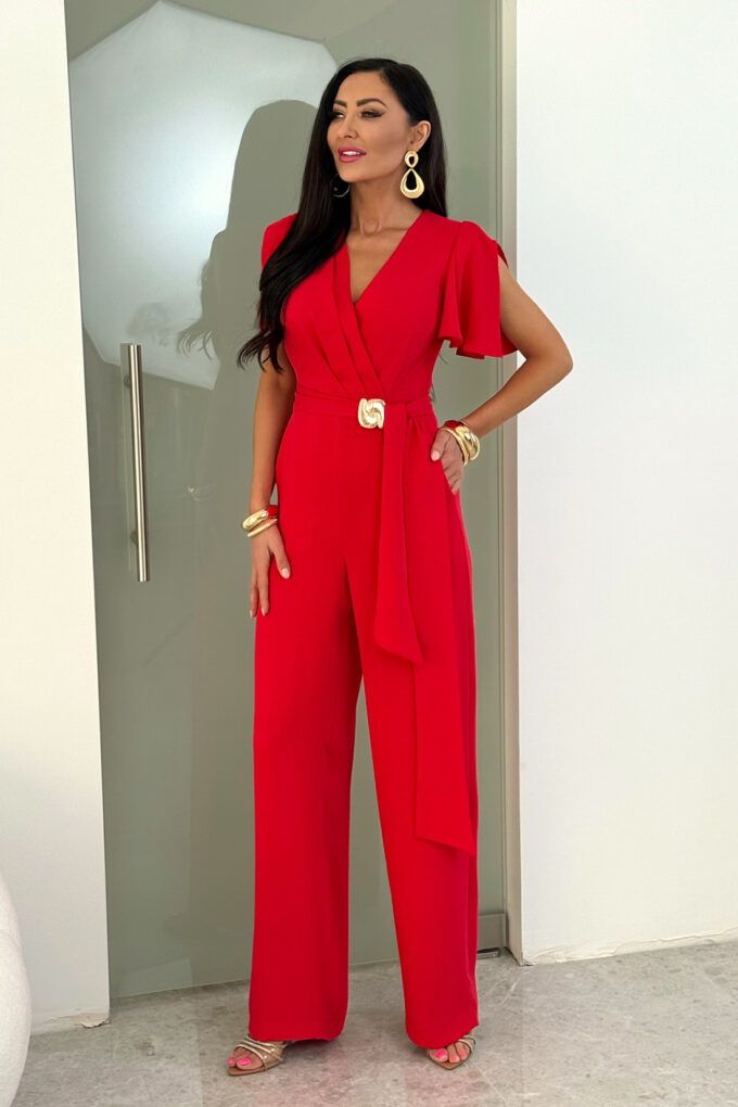 TRIS - czerwony elegancki kombinezon z złotą klamrą