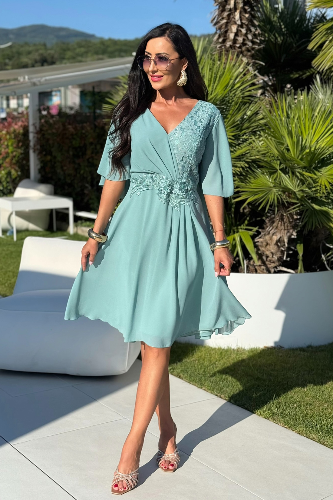 BH640-1 – szałwiowa sukienka midi plus size - obrazek 4