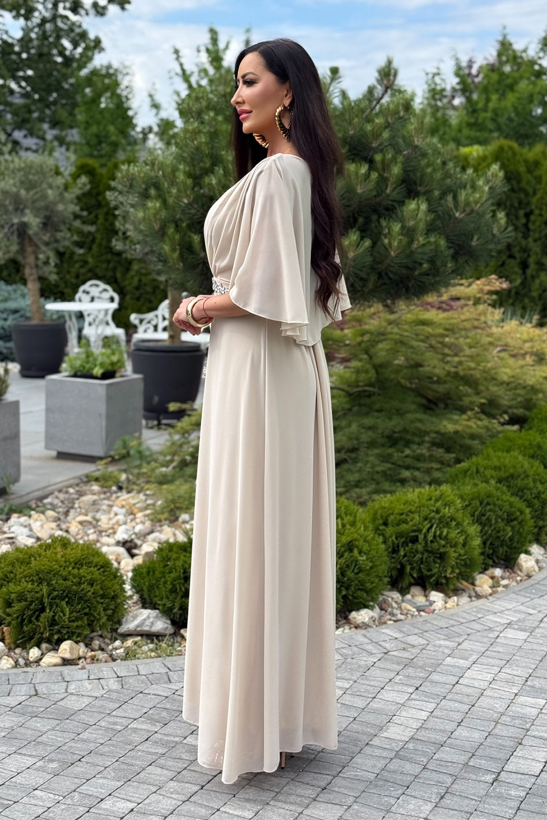 BH564 - beżowa sukienka maxi plus size z kryształami - obrazek 2