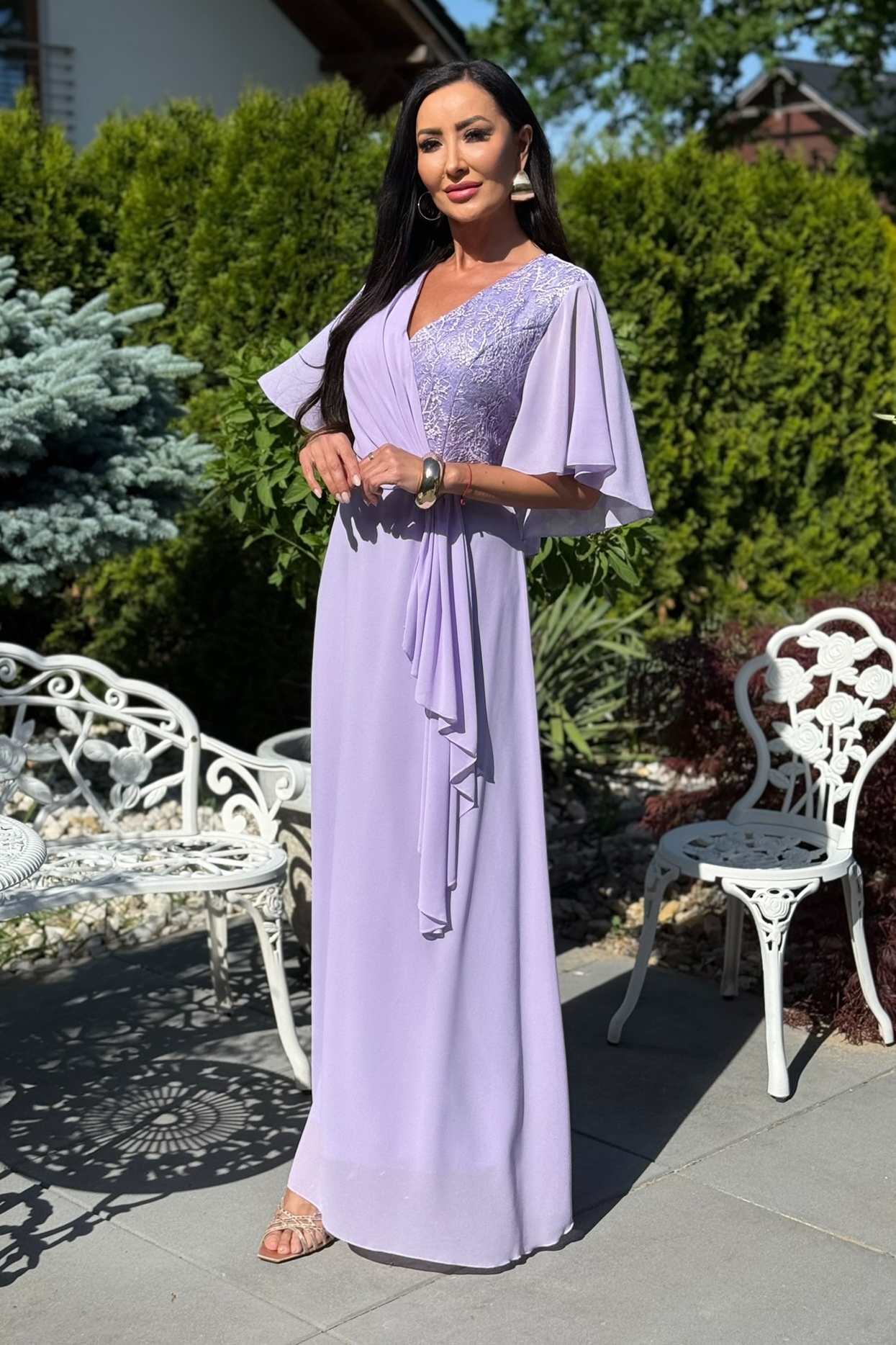 BH661 - jasno fioletowa sukienka maxi z gipiurą plus size - obrazek 4