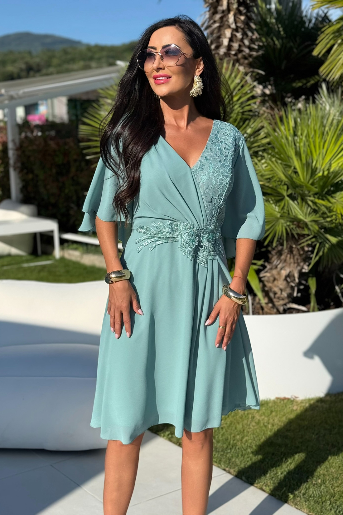 BH640-1 – szałwiowa sukienka midi plus size - obrazek 3