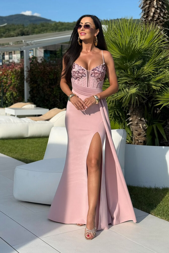 MD33871 - pudrowy róż sukienka maxi z cekinowym gorsetem